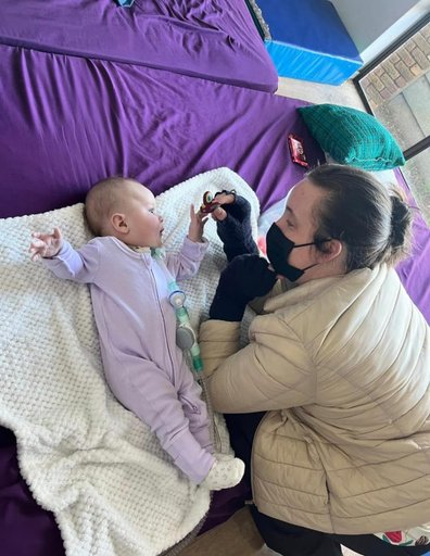Emma working with Liané
